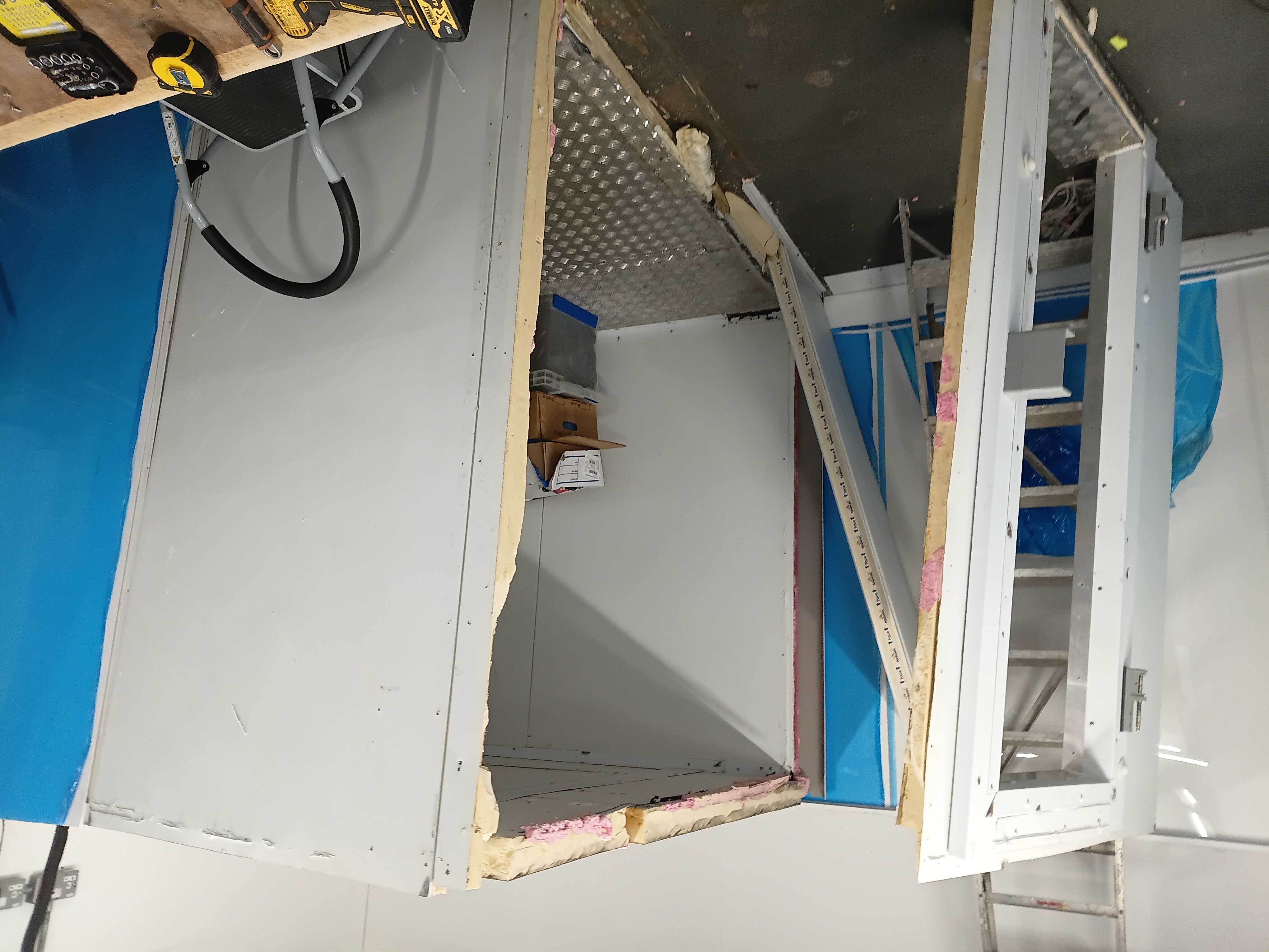 Cold room extension and new freezer room build preparation